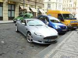 Aston Martin DB9