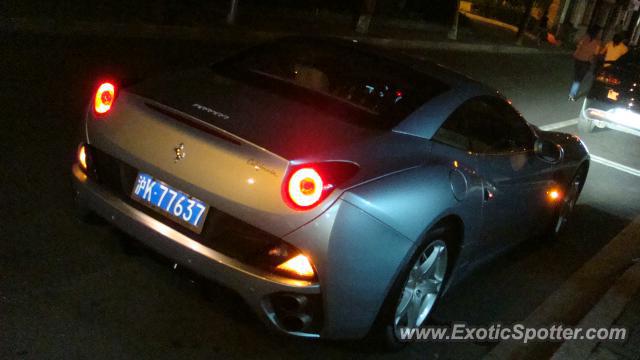 Ferrari California spotted in SHANGHAI, China