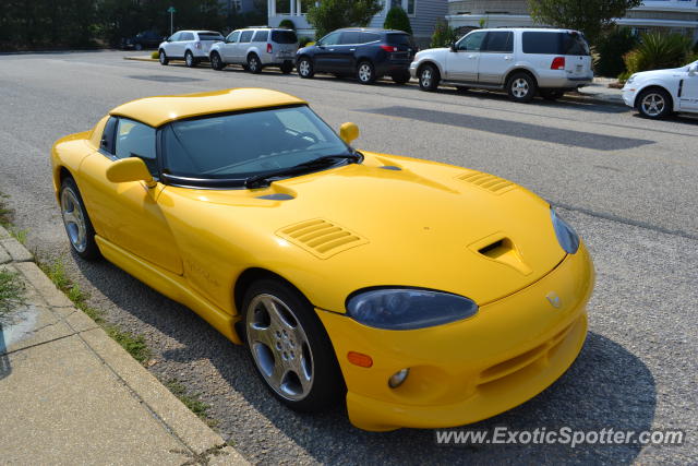 Dodge Viper spotted in Ocean City, New Jersey