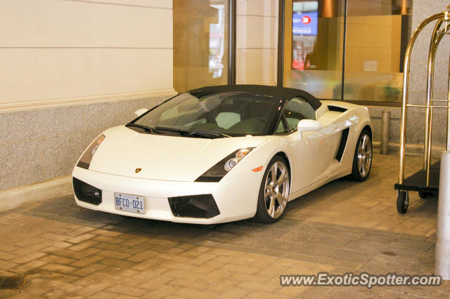 Lamborghini Gallardo spotted in Toronto, Canada