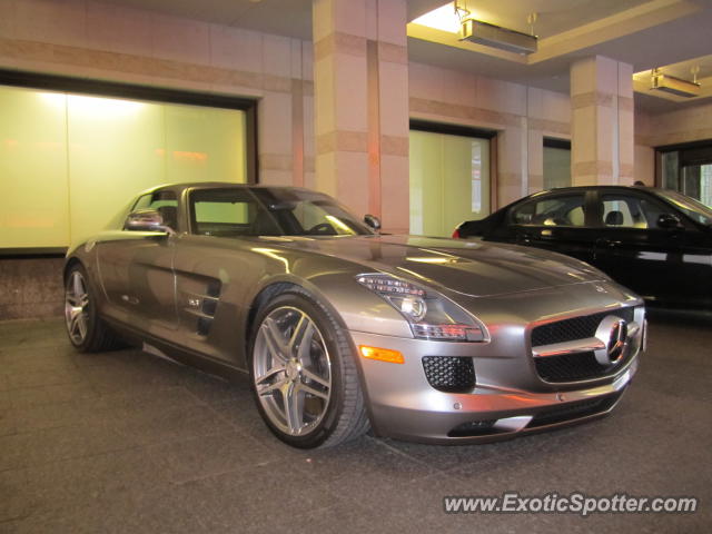 Mercedes SLS AMG spotted in Toronto, Canada