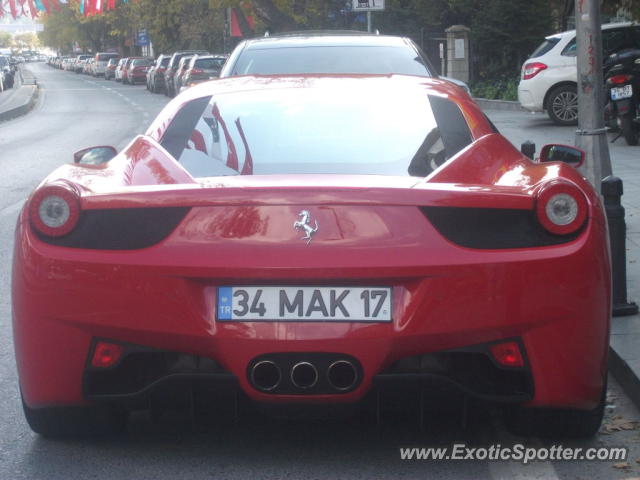 Ferrari 458 Italia spotted in Istanbul, Turkey