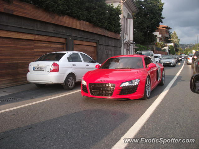 Audi R8 spotted in Istanbul, Turkey