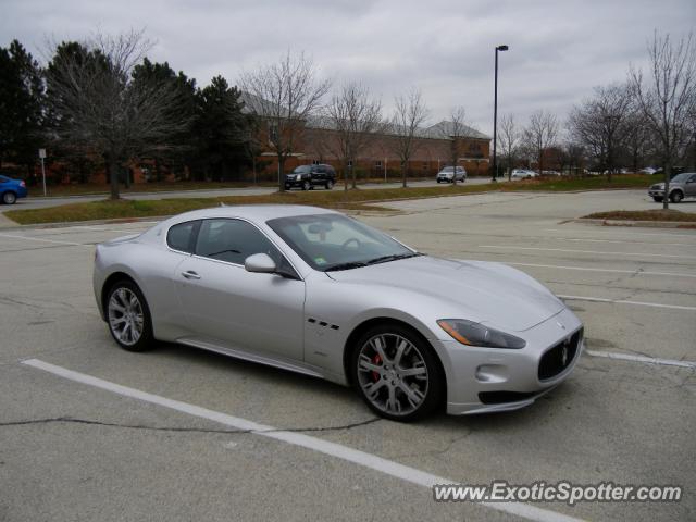 Maserati GranTurismo spotted in Schaumburg , Illinois