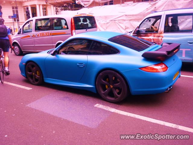 Porsche 911 spotted in London, United Kingdom