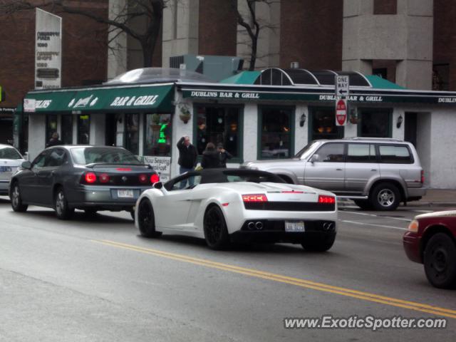 Lamborghini Gallardo spotted in Chicago, Illinois