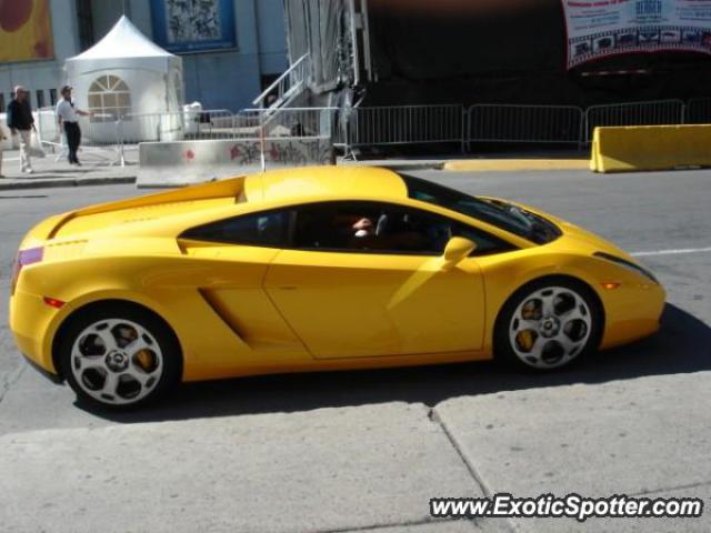 Lamborghini Gallardo spotted in MONTREAL, Canada