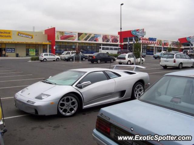 Lamborghini Diablo spotted in Melbourne, Australia