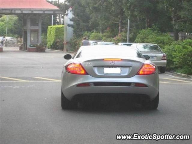 Mercedes SLR spotted in Taipei, Taiwan