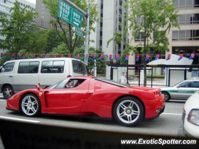 Ferrari Enzo spotted in Seoul, South Korea