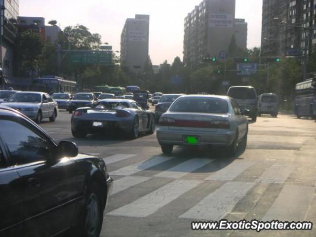 Porsche Carrera GT spotted in Seoul, South Korea