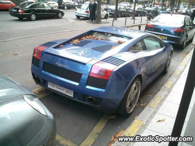 Lamborghini Gallardo spotted in Paris, France