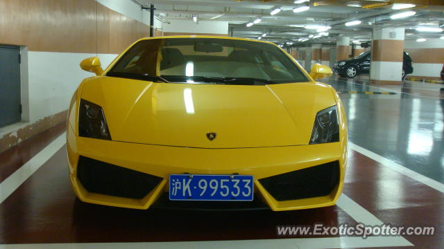 Lamborghini Gallardo spotted in SHANGHAI, China