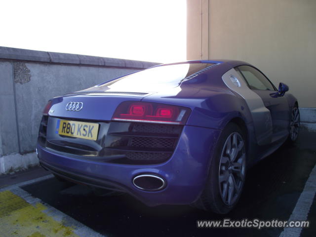 Audi R8 spotted in Birmingham, United Kingdom