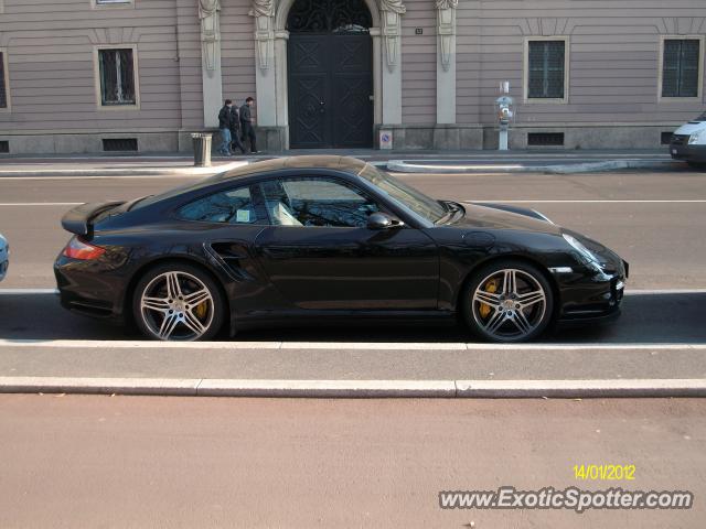 Porsche 911 Turbo spotted in Milan, Italy