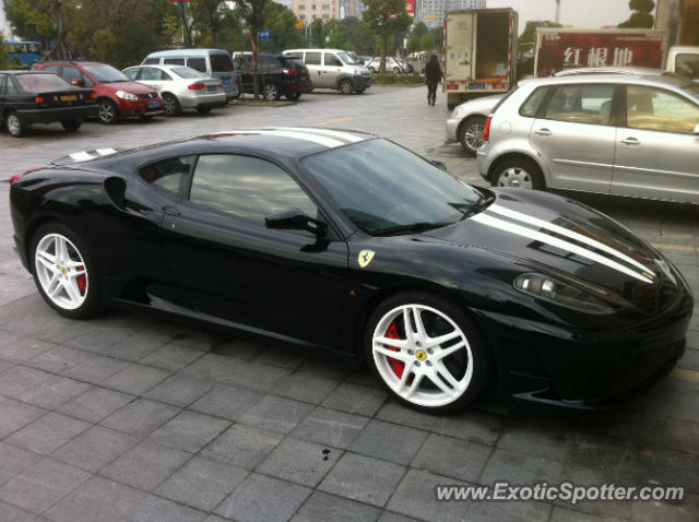 Ferrari F430 spotted in Chengdu,Sichuan, China