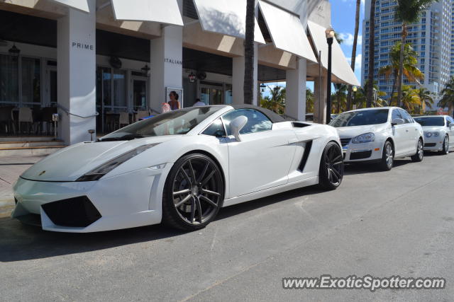 Lamborghini Gallardo spotted in Miami, Florida