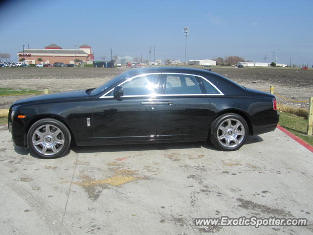 Rolls Royce Ghost spotted in Dallas, Texas