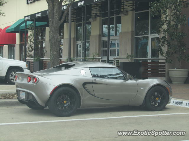 Lotus Elise spotted in Dallas, Texas