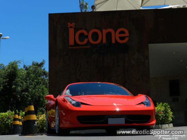 Ferrari 458 Italia spotted in Brasília, Brazil