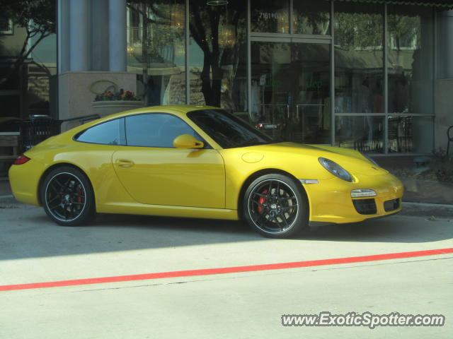 Porsche 911 spotted in Dallas, Texas