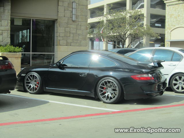 Porsche 911 GT3 spotted in Dallas, Texas