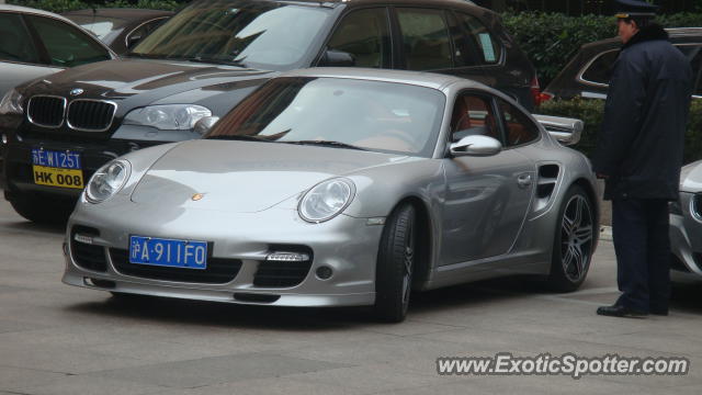 Porsche 911 Turbo spotted in SHANGHAI, China