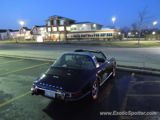 Porsche 911 spotted in Lake Zurich , Illinois