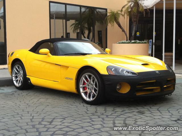 Dodge Viper spotted in Orlando, Florida