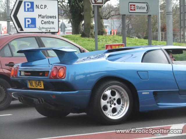 Lamborghini Diablo spotted in Hemel Hempstead, United Kingdom