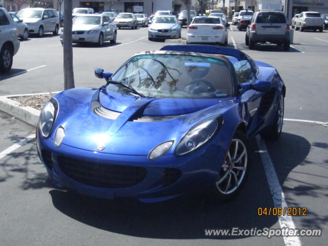 Lotus Elise spotted in Del Mar, California