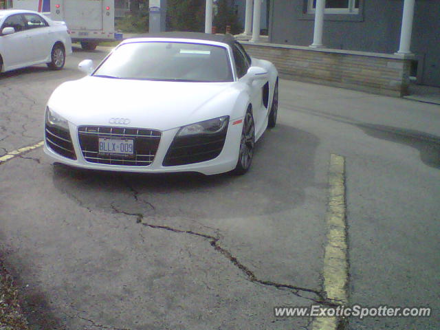 Audi R8 spotted in Ancaster, Canada