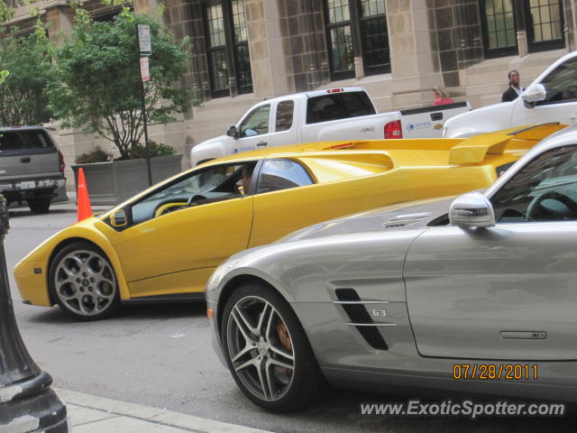 Lamborghini Diablo spotted in Chicago, Illinois