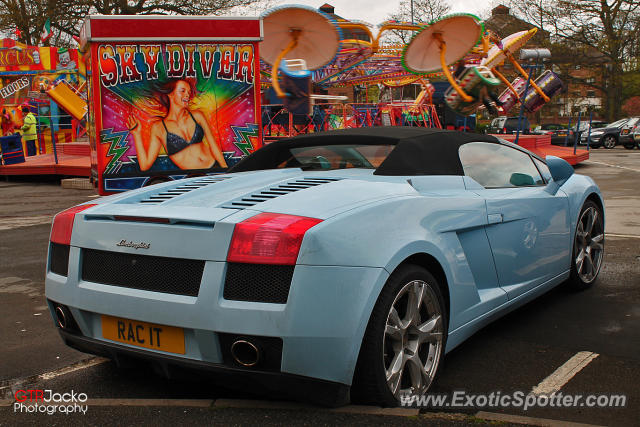 Lamborghini Gallardo spotted in York, United Kingdom