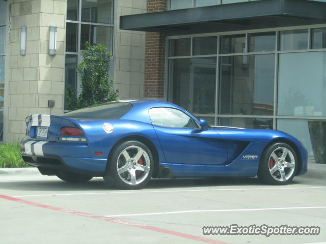 Dodge Viper spotted in Dallas, Texas