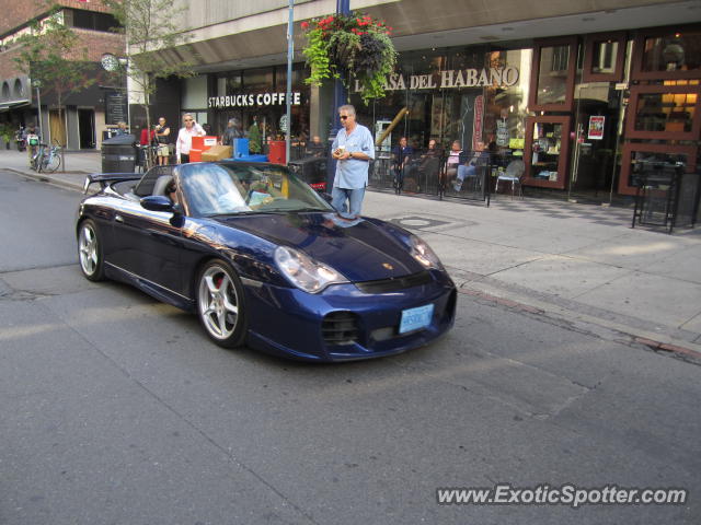 Porsche 911 spotted in Toronto, Canada