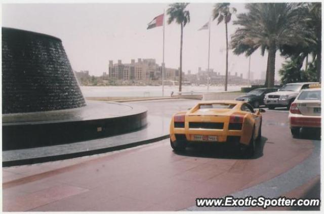 Lamborghini Gallardo spotted in Dubai, United Arab Emirates