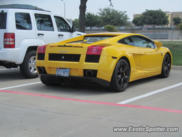 Lamborghini Gallardo spotted in Dallas, Texas