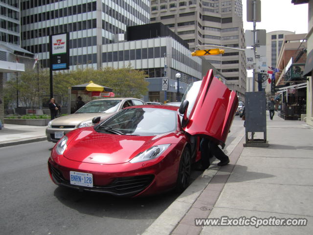 Mclaren MP4-12C spotted in Toronto, Canada