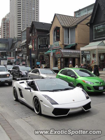 Lamborghini Gallardo spotted in Toronto, Canada