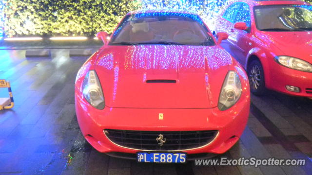 Ferrari California spotted in SHANGHAI, China