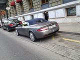 Aston Martin DB9