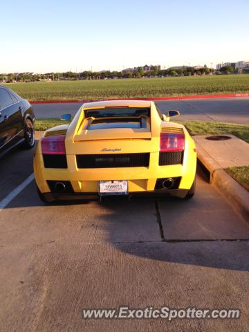 Lamborghini Gallardo spotted in Dallas, Texas