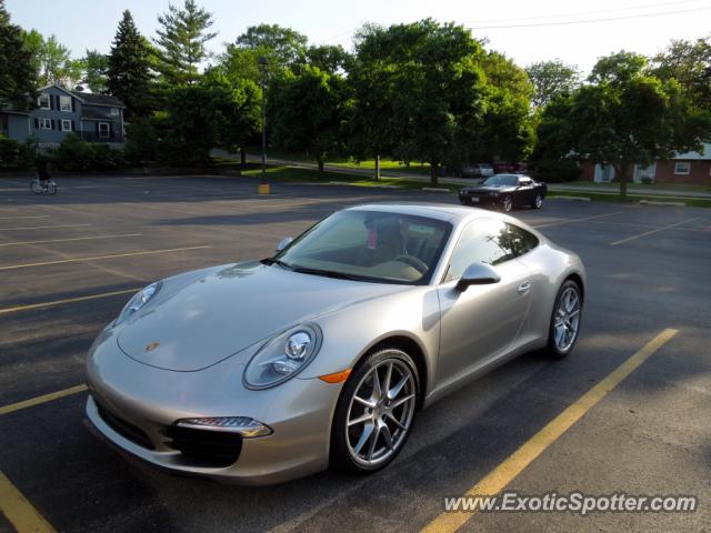 Porsche 911 spotted in Barrington, Illinois