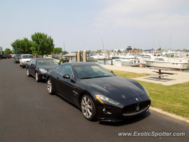 Maserati GranTurismo spotted in Chicago, Illinois