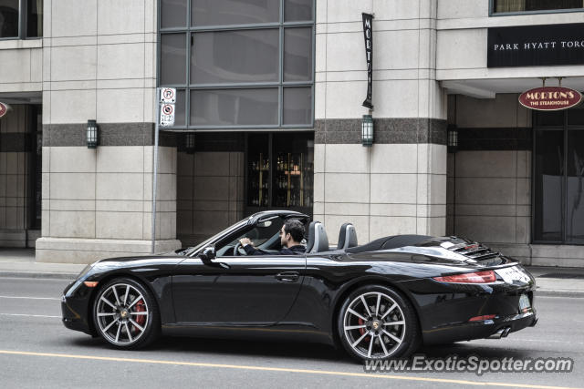 Porsche 911 spotted in Toronto, Canada