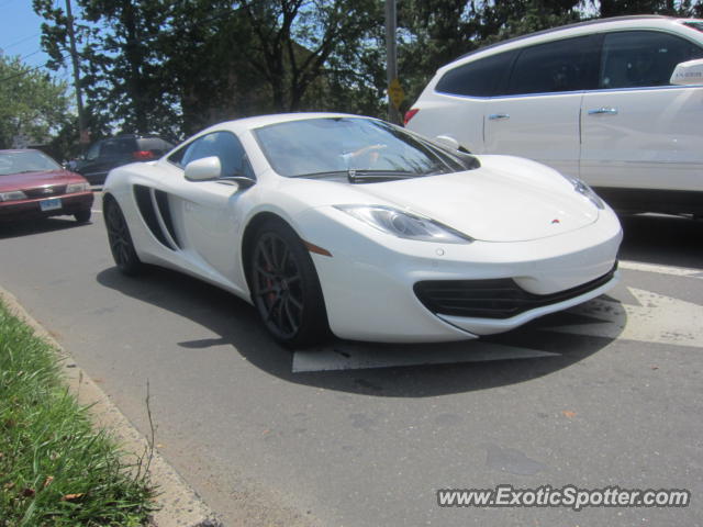 Mclaren MP4-12C spotted in Greenwich, Connecticut