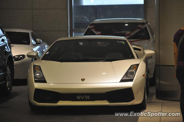 Lamborghini Gallardo spotted in Bukit Bintang KL, Malaysia