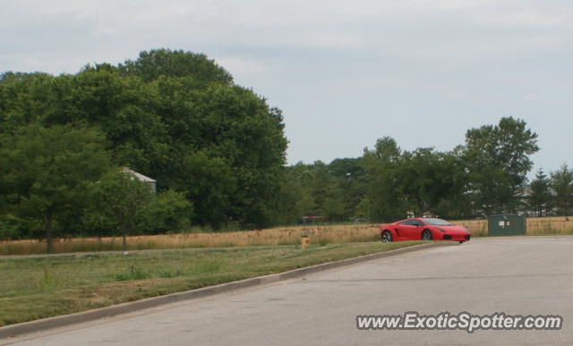 Lamborghini Gallardo spotted in St. Louis, Missouri