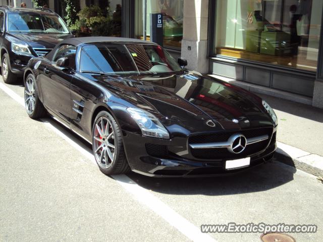 Mercedes SLS AMG spotted in Zurich, Switzerland